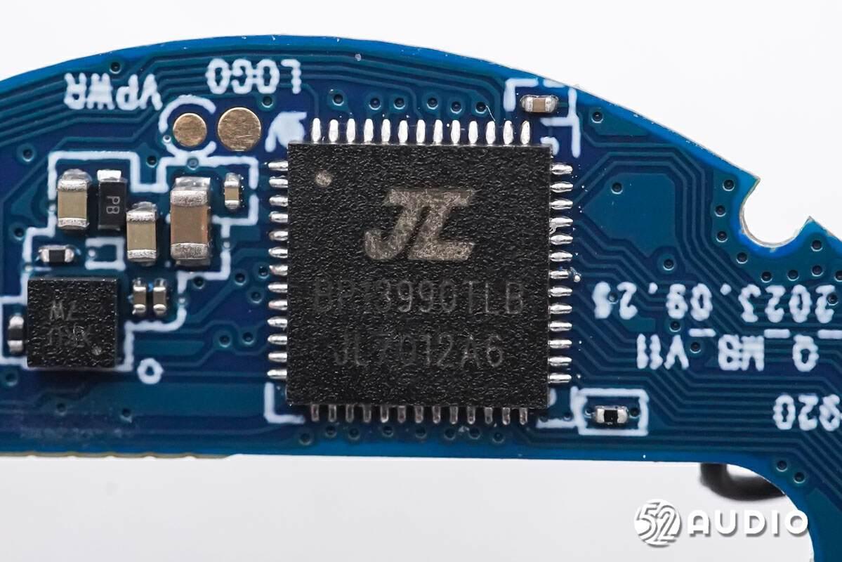 qcy watch gt2智能手表拆解,便捷无线充电,15天长续航