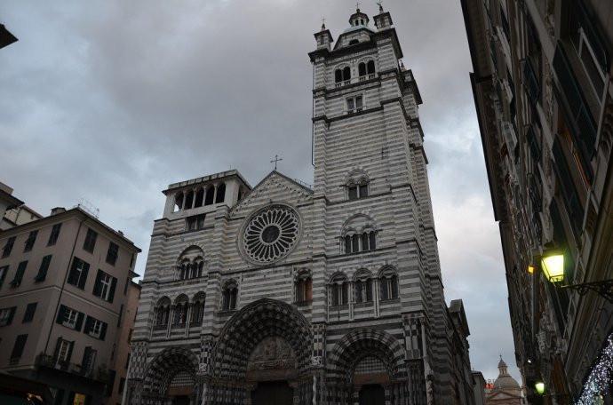 圣·劳伦佐主教教堂(cattedrale di san lorenzo,热那亚市的主教教堂