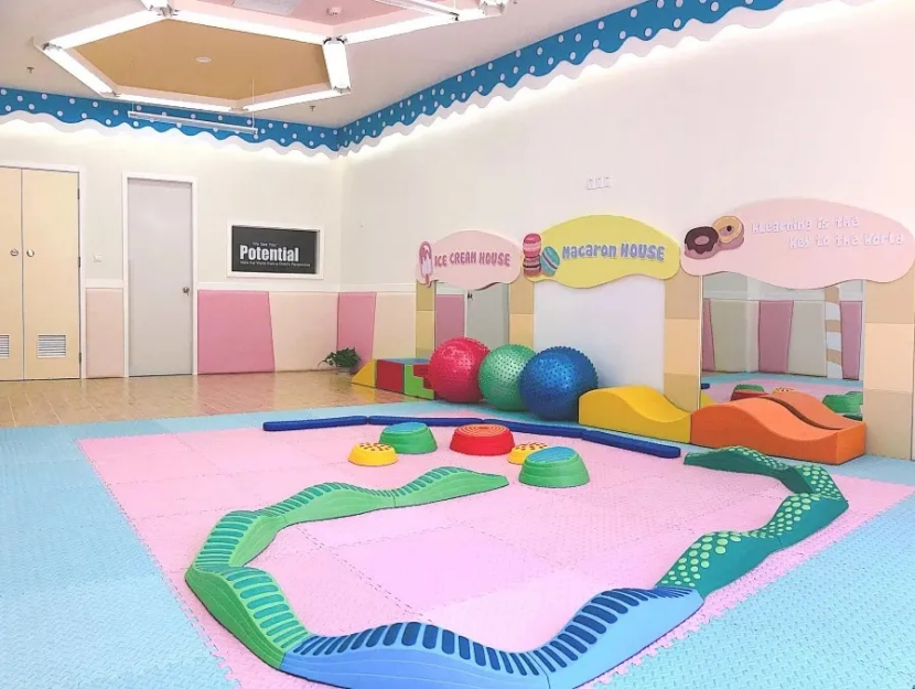 合肥吉的堡幼儿园食材曝光,看完惊掉下巴.