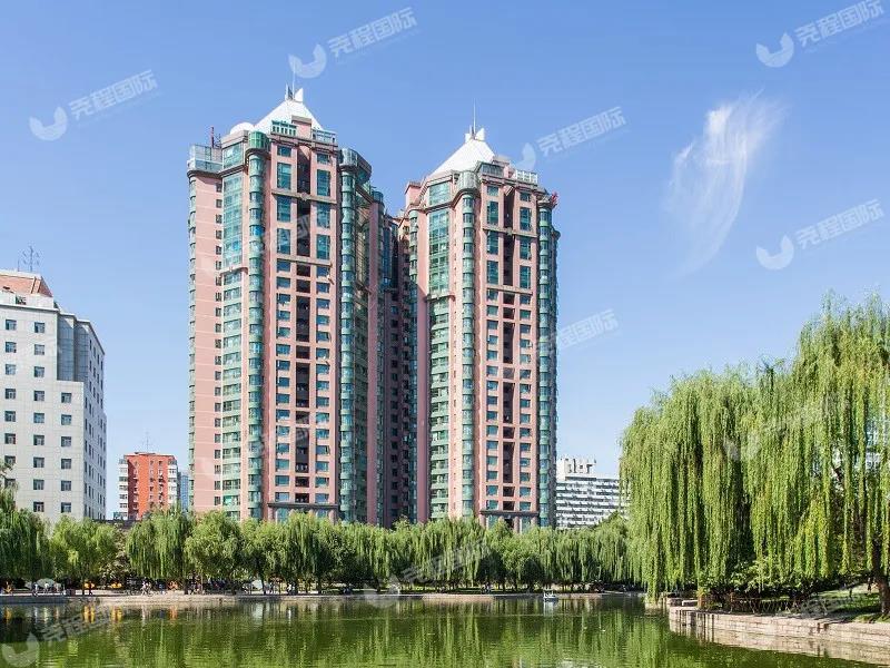 法拍圈国贸cbd团结湖畔湖景房中海紫荆豪庭900万起拍