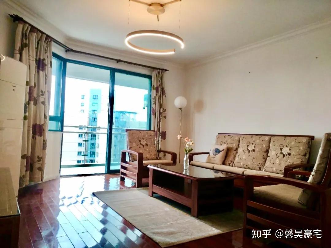 馨昊托管 | 集都市繁华与翠绿景致于一身的「嘉里华庭3套145m²、175m²、245m²」住宅出租，可随时看房！ - 知乎