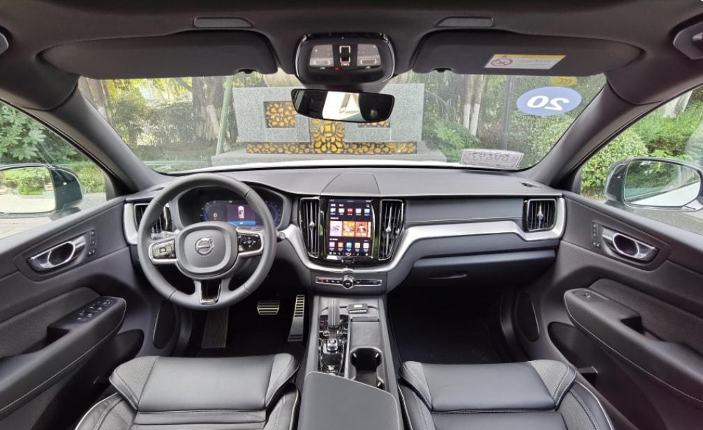 二线对二线!沃尔沃XC60对比凯迪拉克XT5谁更值得买? - 知乎