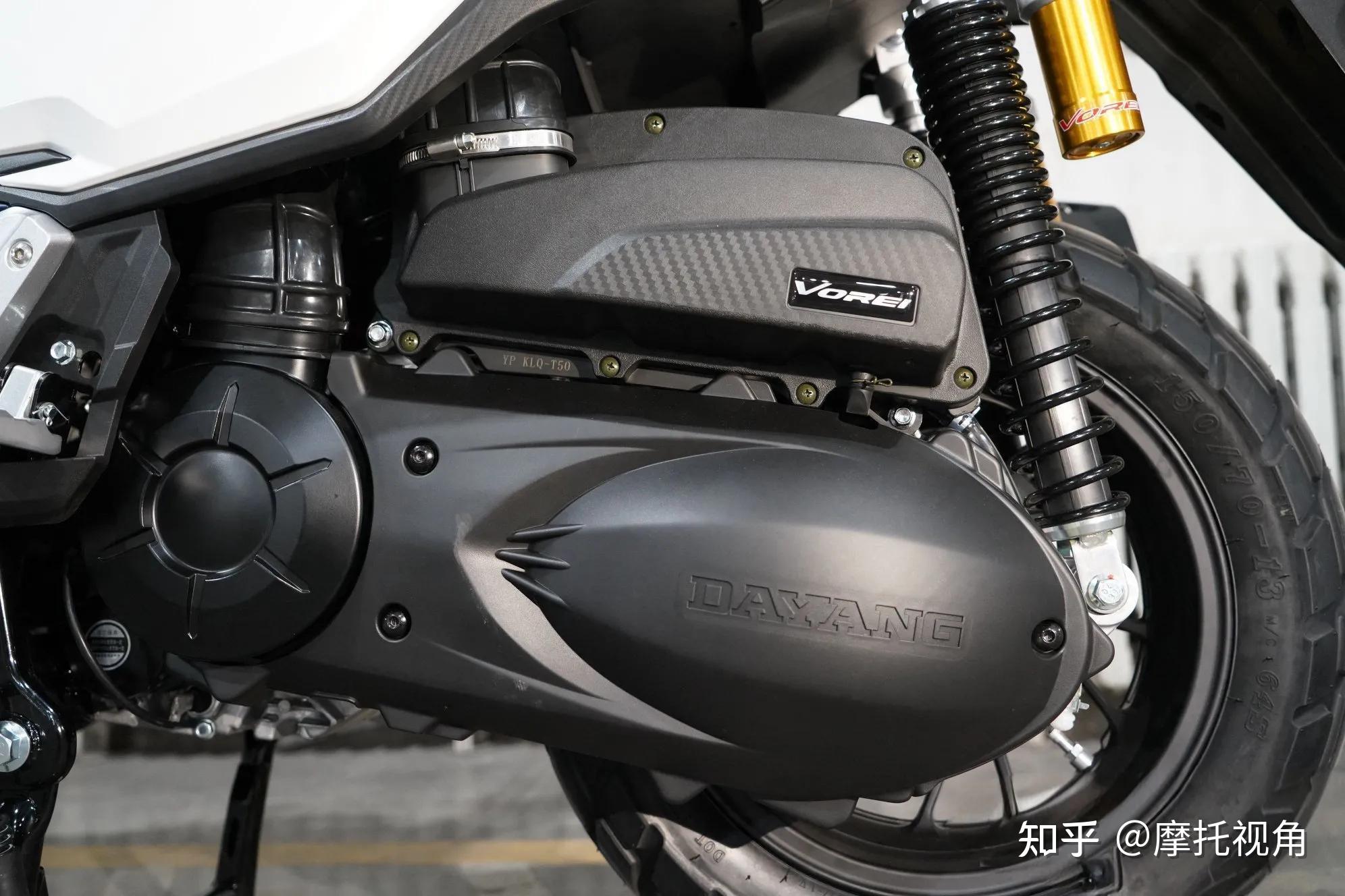 这辆拥有17l大油箱的老牌350 adv踏板,终于要迎来2024新款!