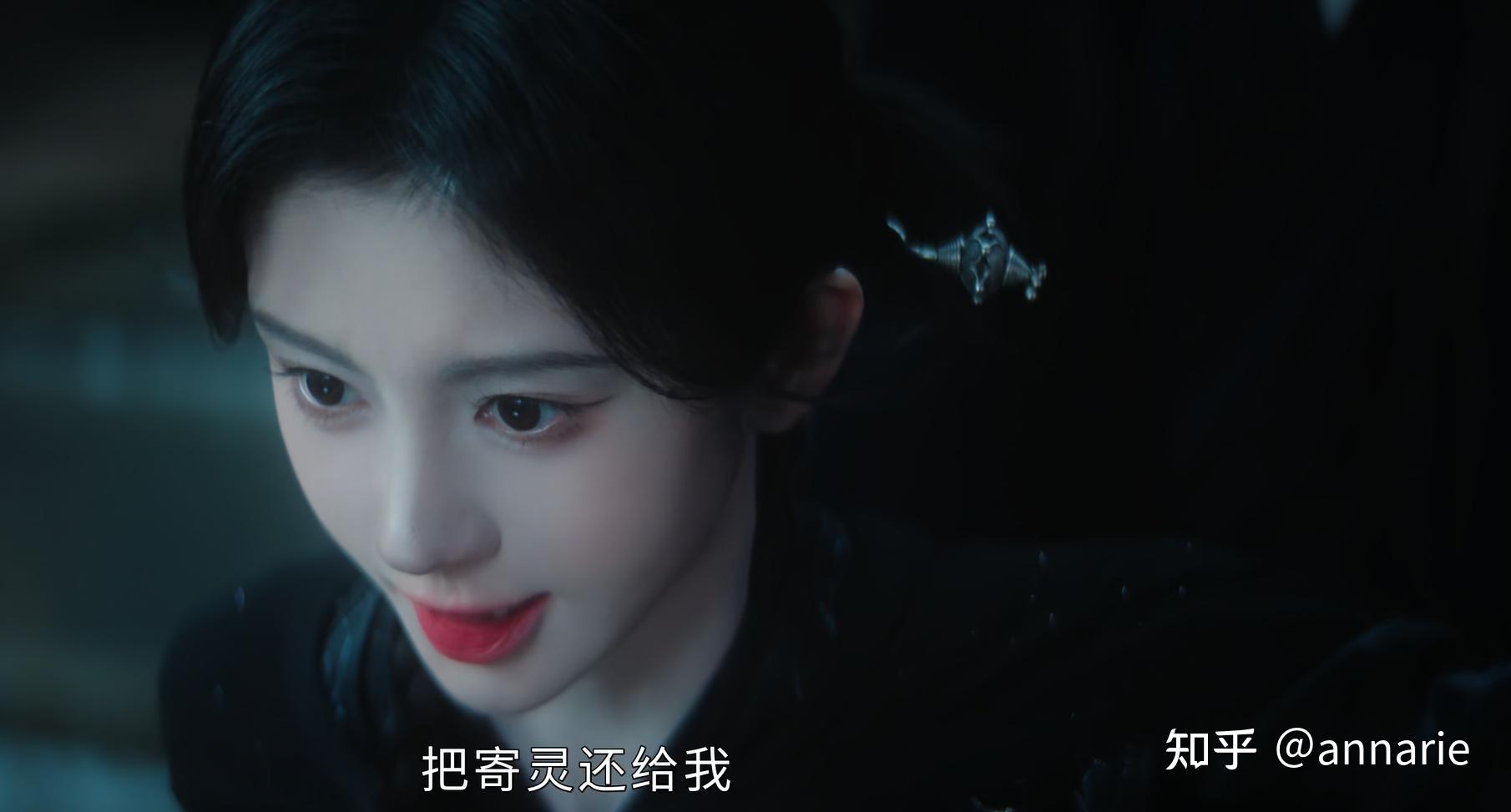 《月鳞绮纪》龙神寄灵到底是什么时候开始喜欢露芜衣的呢? - 知乎