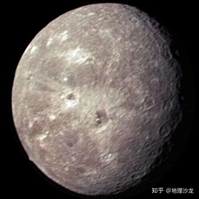 天衛四歐貝隆天王星第二大衛星距離天王星最遠的大衛星