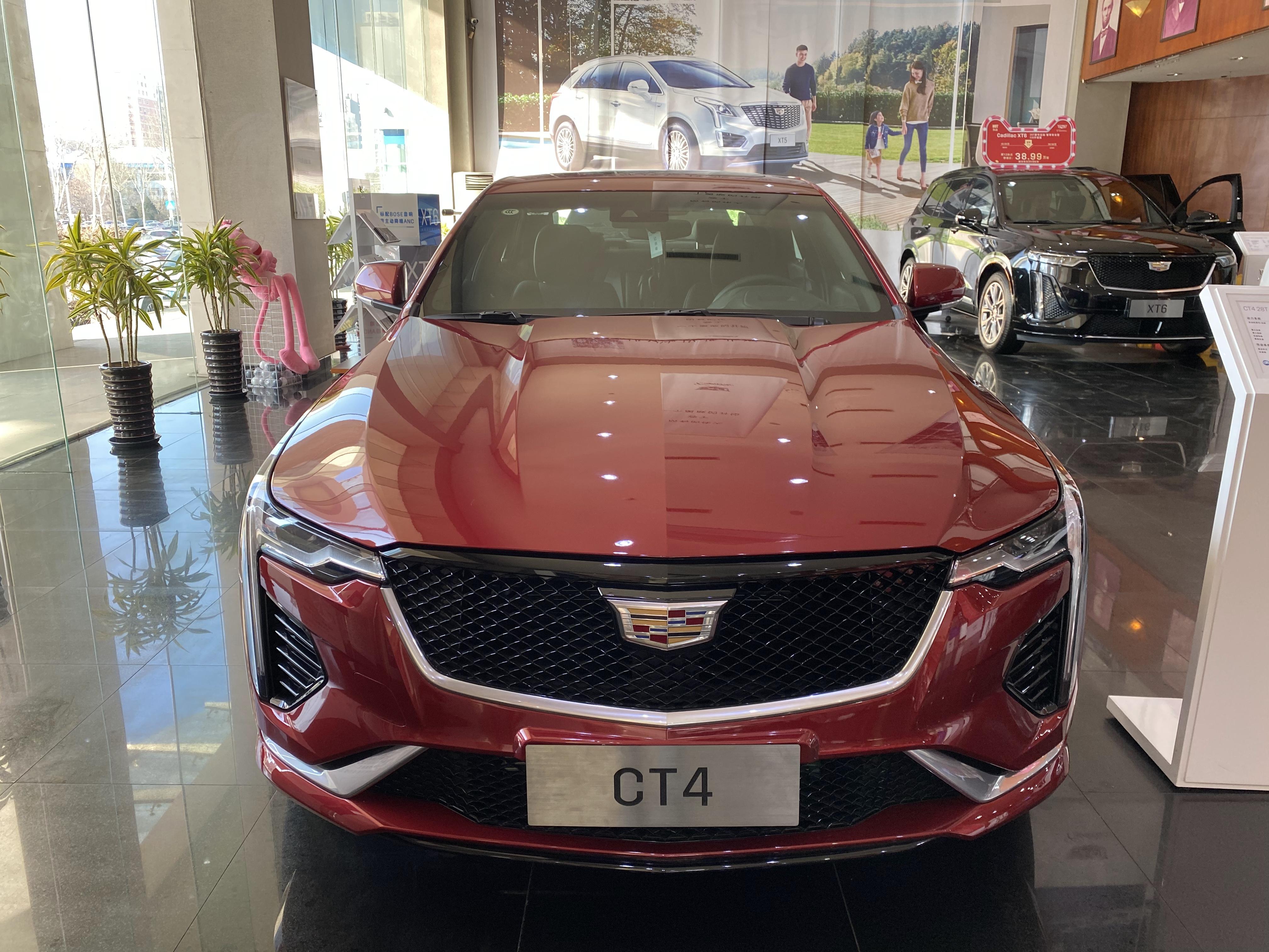 运动之躯流淌着豪华血脉实拍凯迪拉克ct4