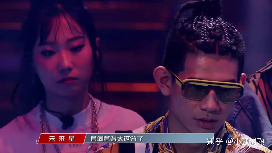 3pass组的专注于做歌,马俊,艾热,小青龙,王齐铭这帮battle mc出身的在