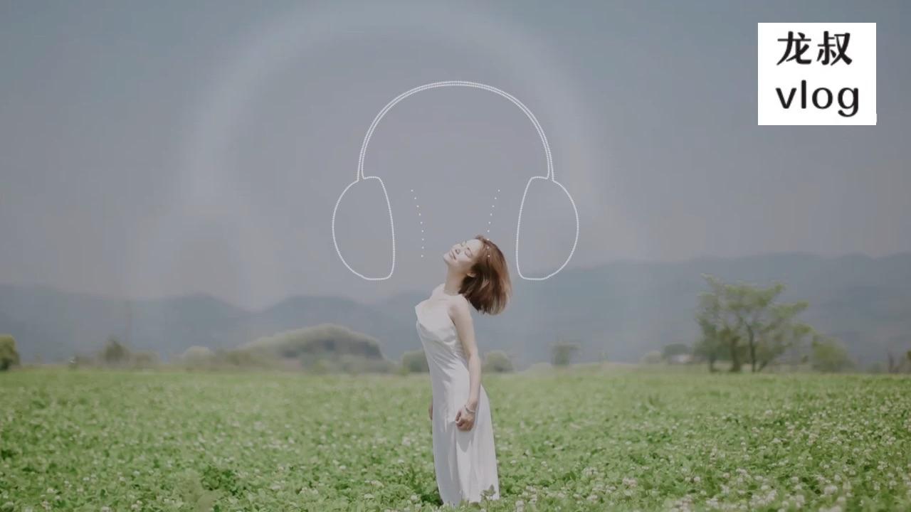 华语歌曲歌单听歌相关推荐 3:26好歌推荐《佚名》,适合一个人安静的听