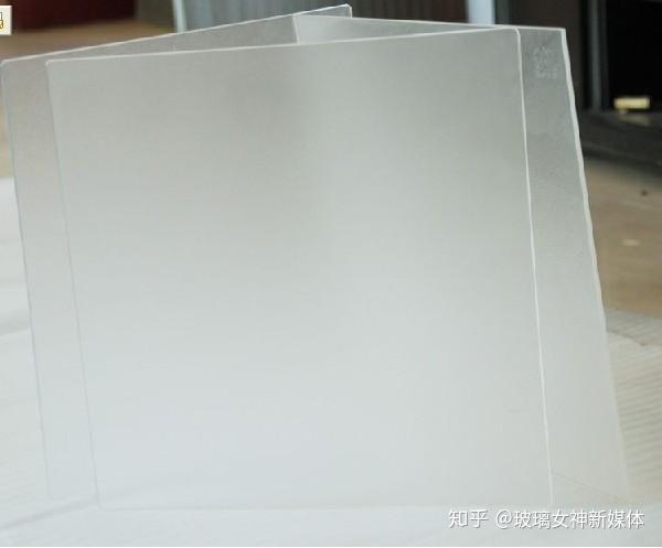 超白玻璃是什么?与普通玻璃有什么区别? - 知乎