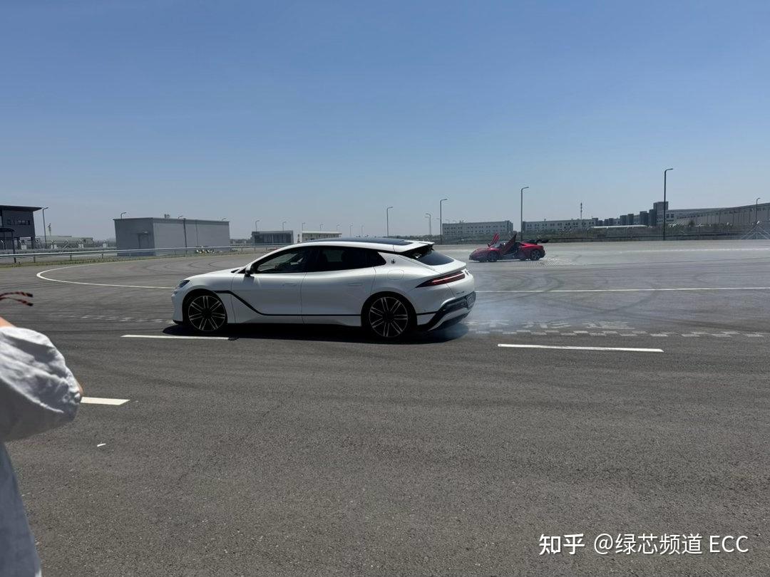 打卡比亚迪郑州赛道,全系车型极限试驾体验
