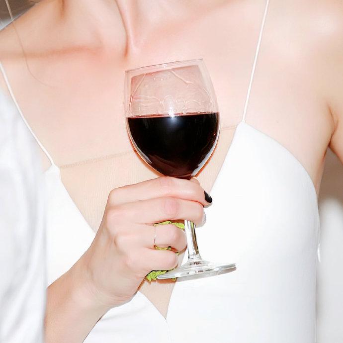 无水印女生微信头像——点赞拥有小蛮腰 67676767 - 知乎