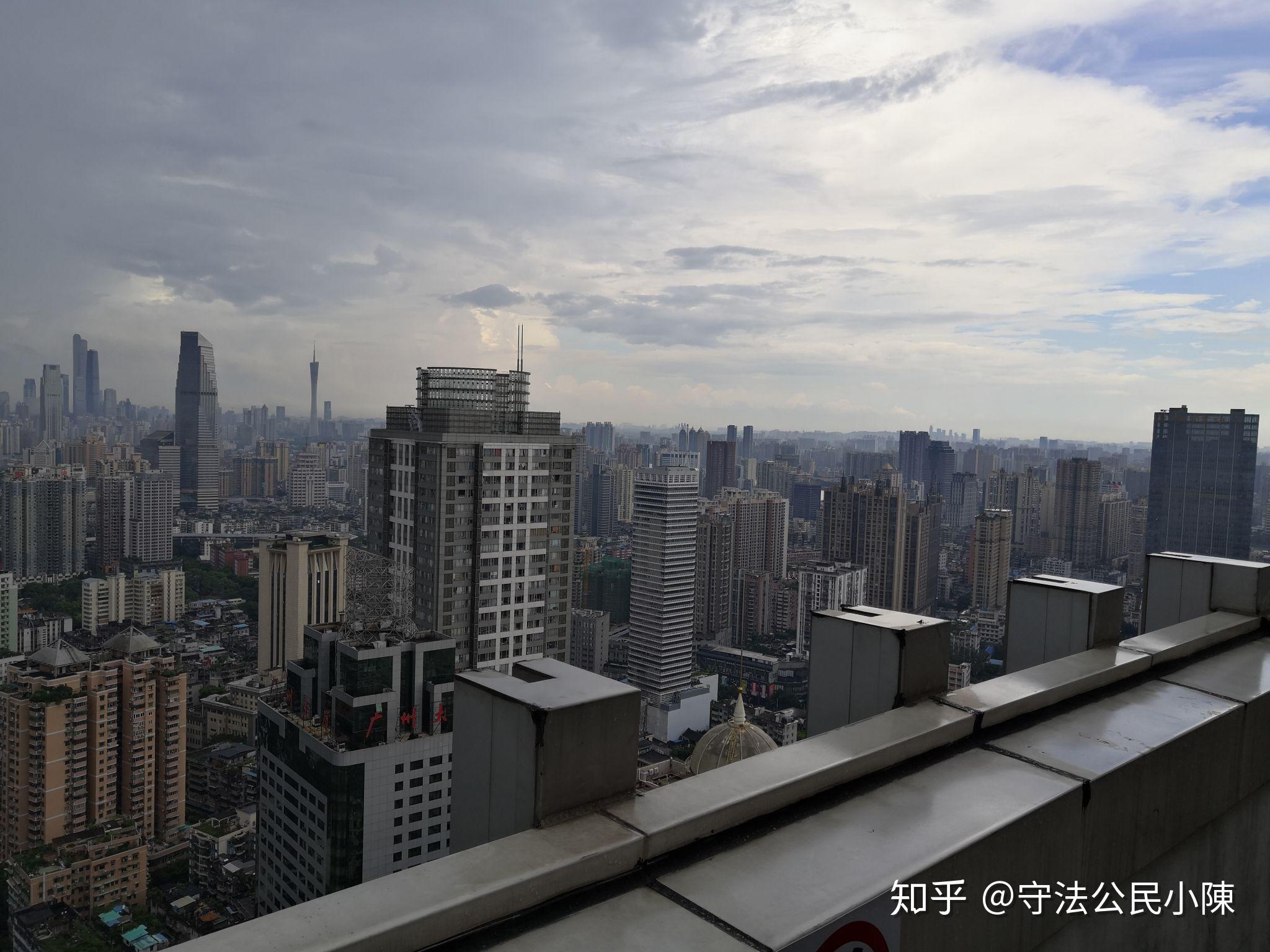 你办公室窗外的景色是什么样的可以用照片或者视频分享吗