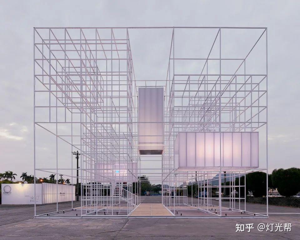 脉动的发光箱体,装置艺术“THE CUBE 谧静立方” - 知乎