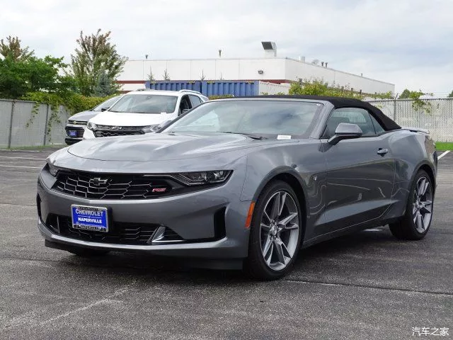 2020款雪佛兰科迈罗美式肌肉跑车敞篷真香回头率高