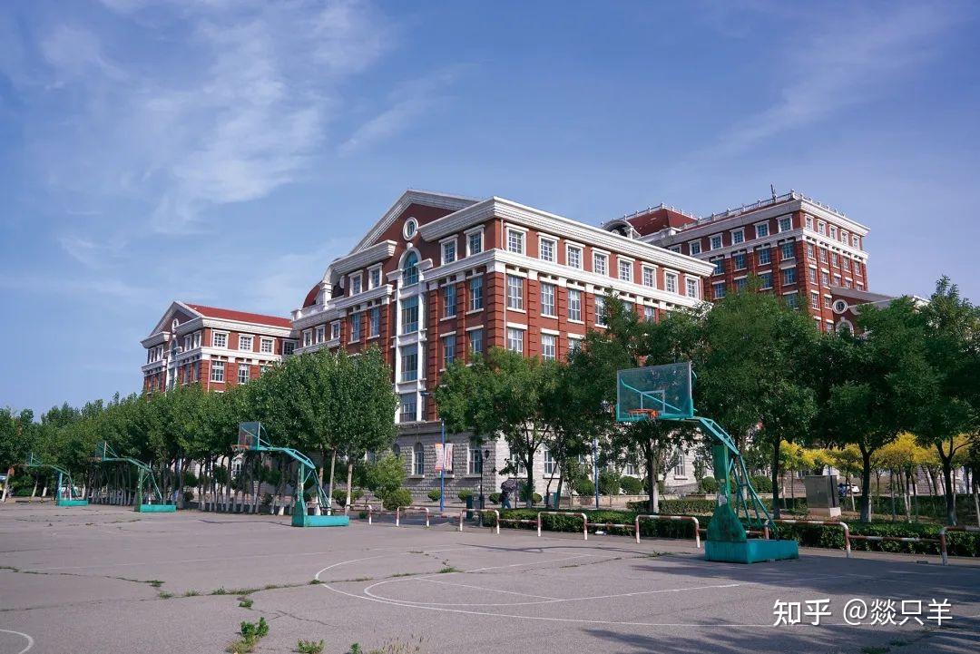 天津外国语大学滨海外事学院新生入校指南02