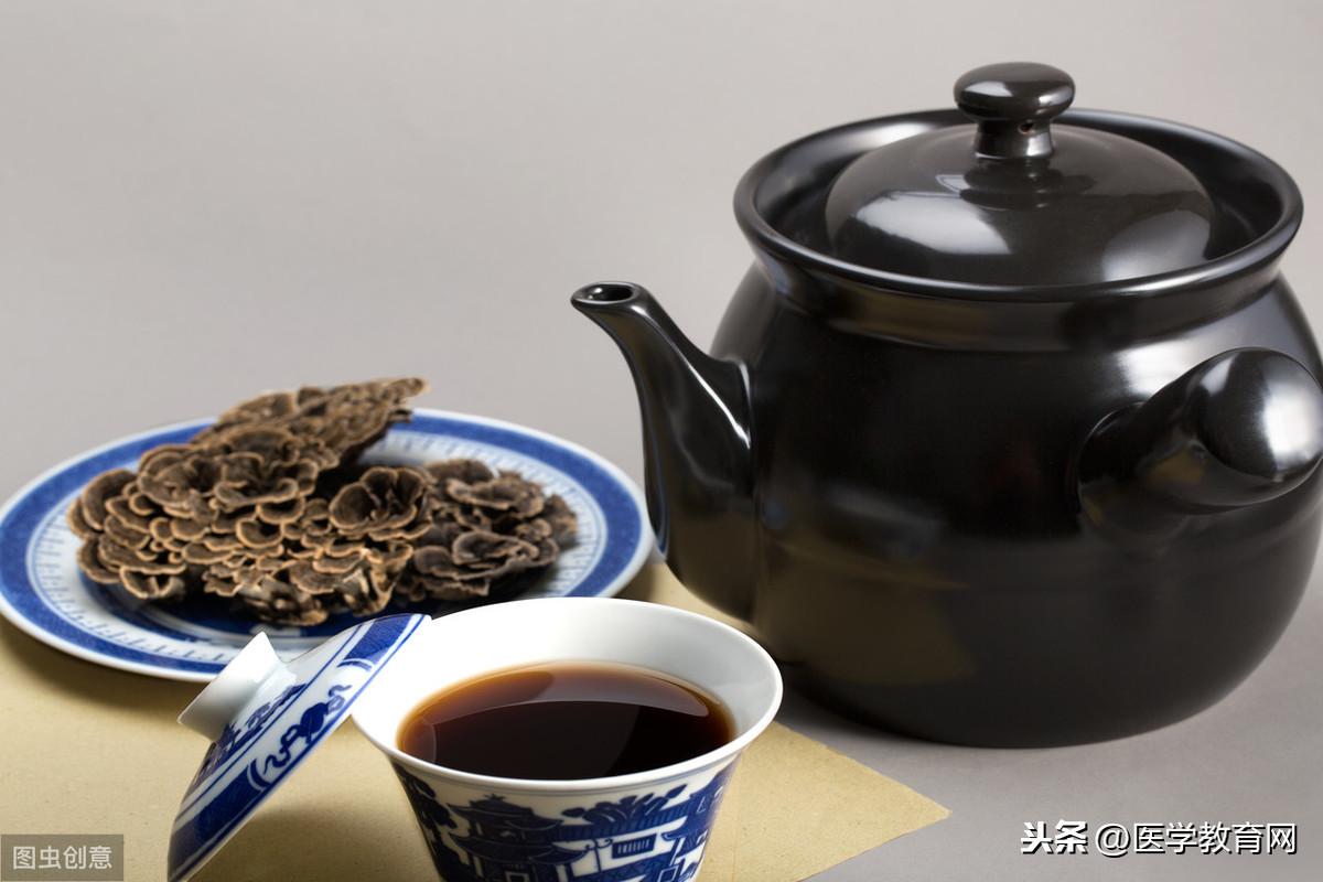 地龟猪髓合之宜滋肾通关桂柏知  溺癃不渴下焦医滋肾通关丸更有驻车