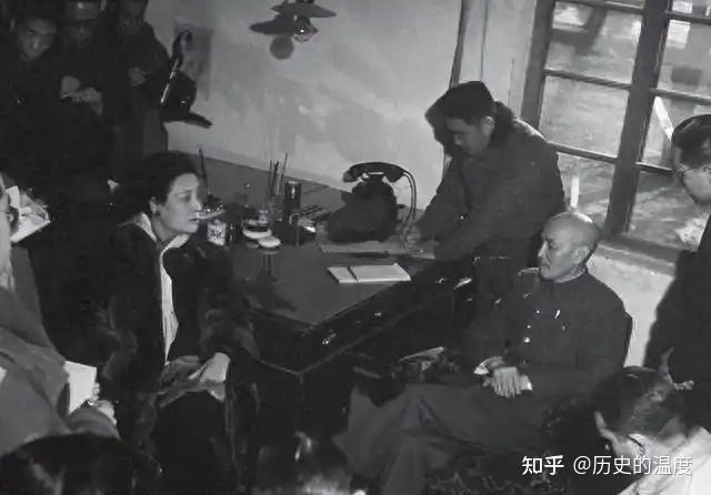 谁偷的?宋美龄钻戒深夜失踪,蒋介石彻查无果,民间高手一招秒解 - 知乎