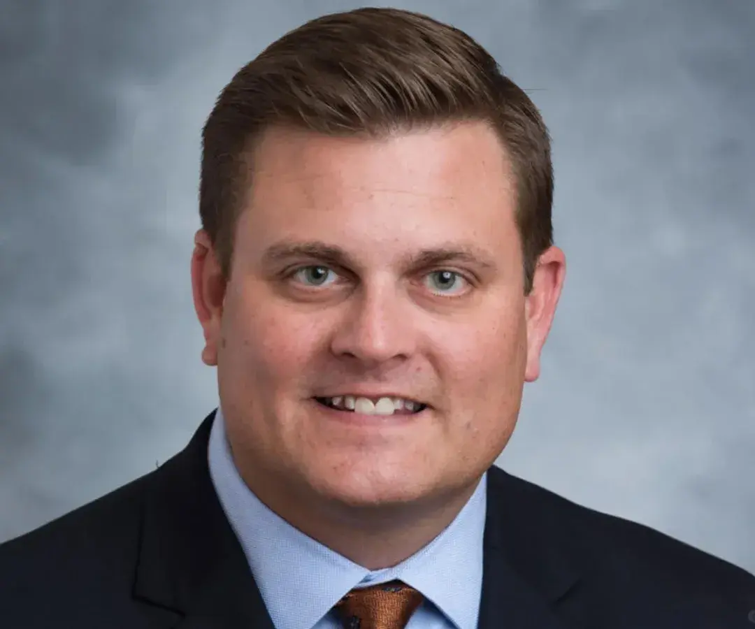 美国联合健康保险CEO遇刺，管理式医疗究竟怎么了？ - 知乎