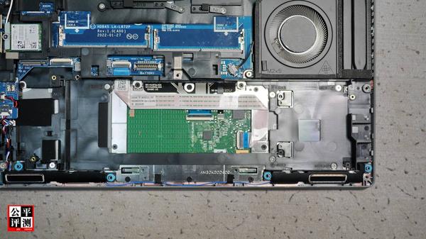 DELL Precision 3470评测上篇：灰色轻型护卫舰 - 知乎