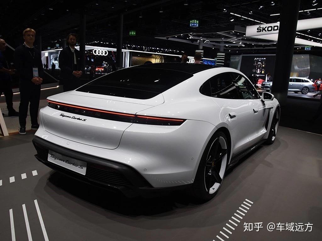 保时捷纯电跑车taycan售价1498万元谁给你的勇气