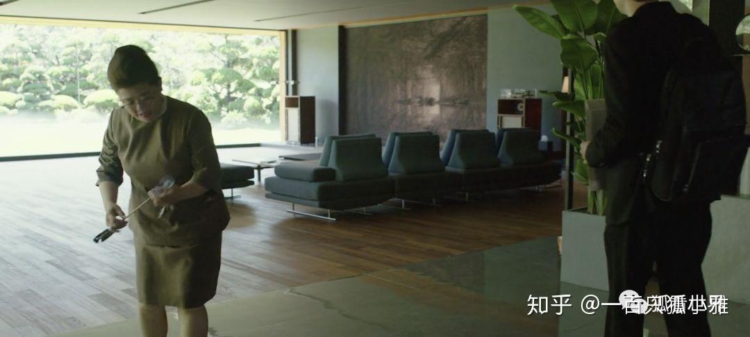 奥斯卡神片寄生虫看完去闻自己身上味道的人都是穷人