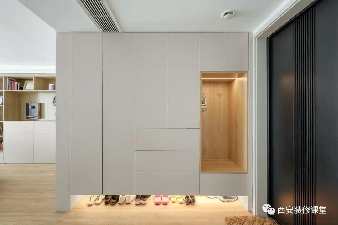 140㎡三口之家,通铺木纹砖,不要电视,餐桌放客厅 - 知乎