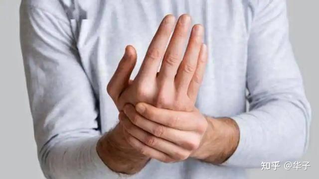 手麻是大病的前兆?提醒:经常手麻的人,可能是潜藏了这4种疾病 - 知乎