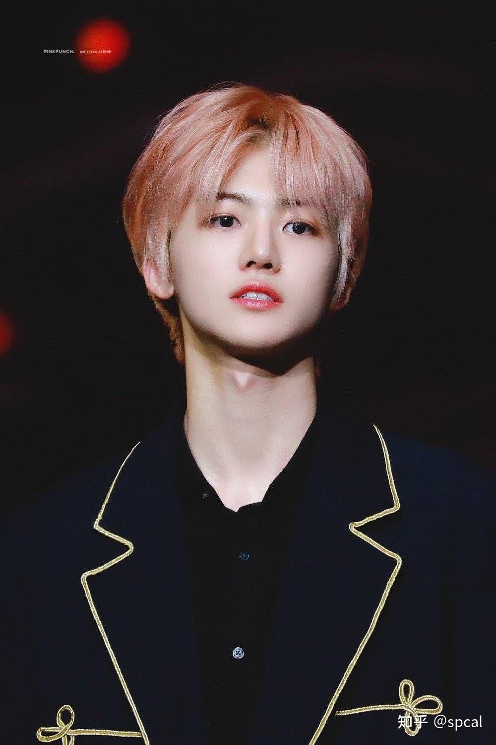 求图有没有nct罗渽民的神图来吧球球各位姐妹拿图砸死我