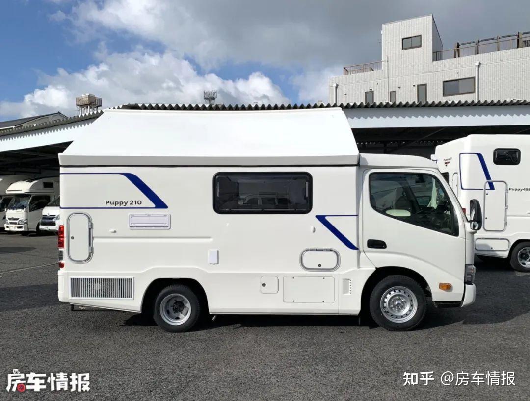 能进地库的轻卡房车高不到21米内部空间超大这种设计真少见