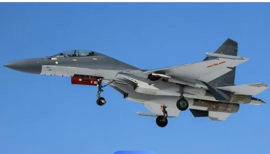 歼15d大规模量产