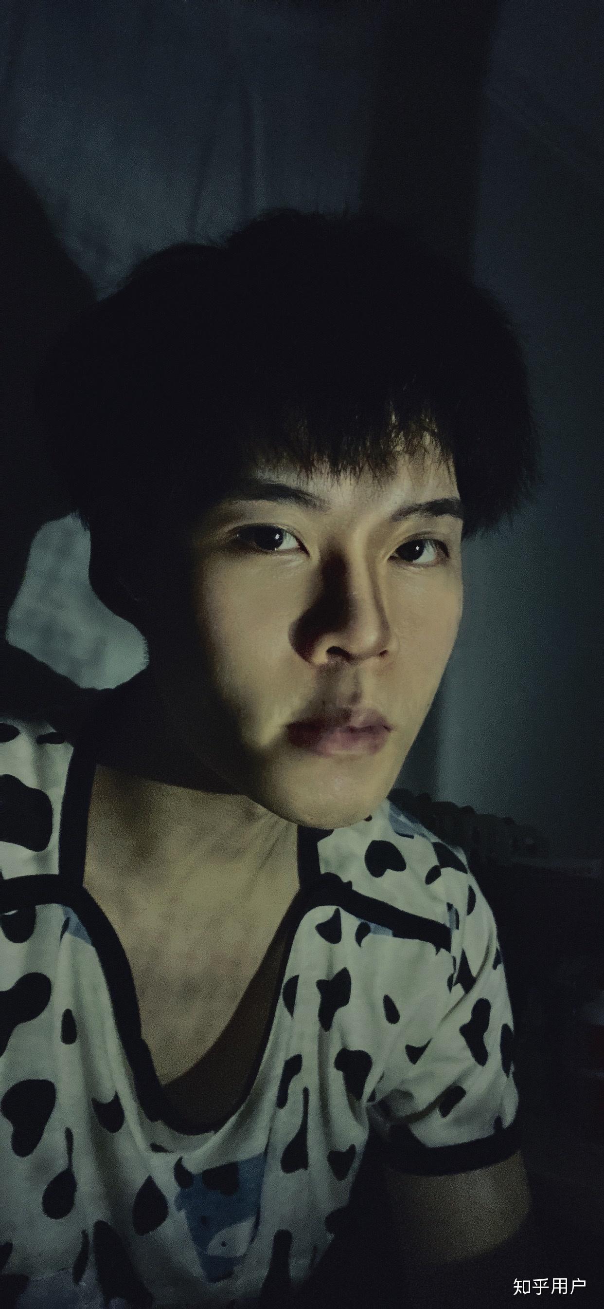 男生自拍有什么技巧