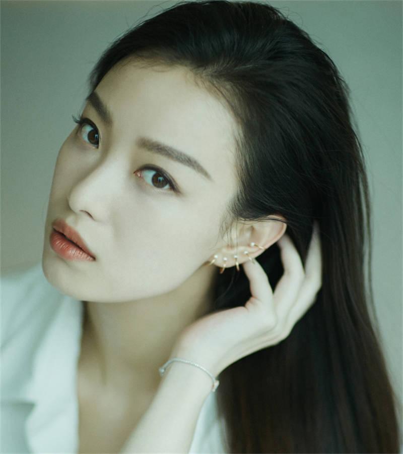 倪妮的小清新妆容教程优雅又知性