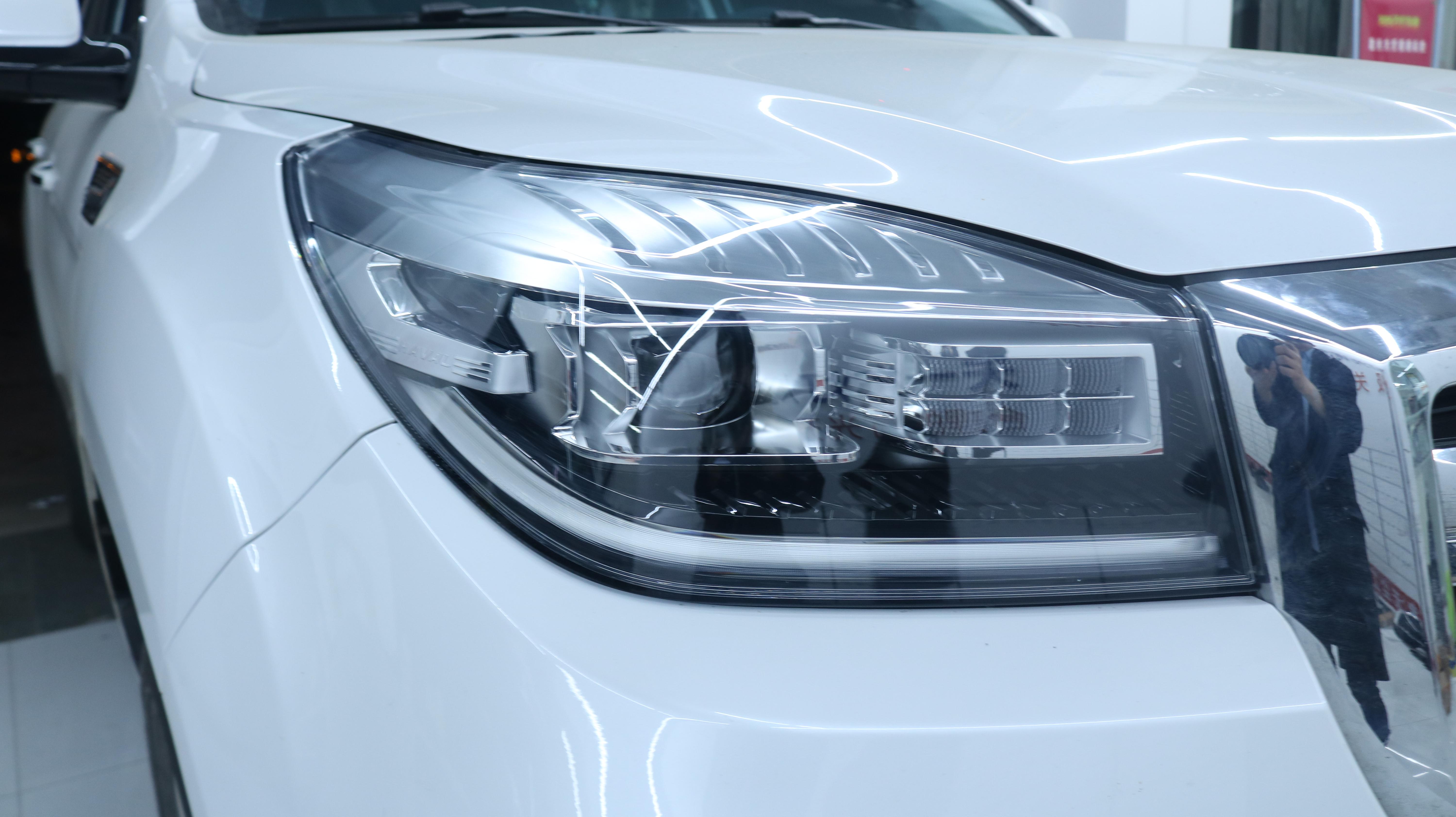 成都20款哈弗h9原车led大灯车灯改装矩阵式激光大灯效果