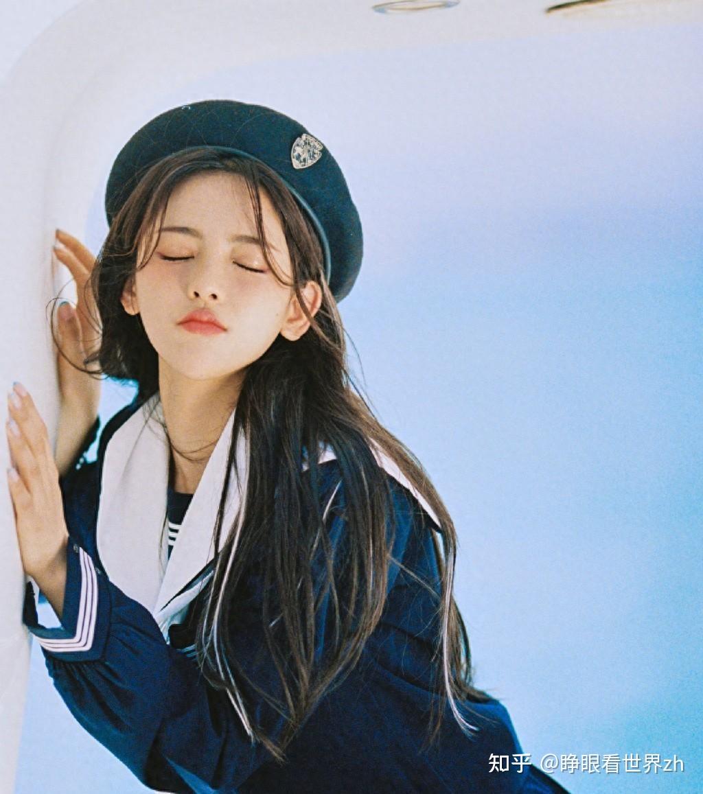 从杨超越的直播事件中,我们可以获得很多反思和启示.