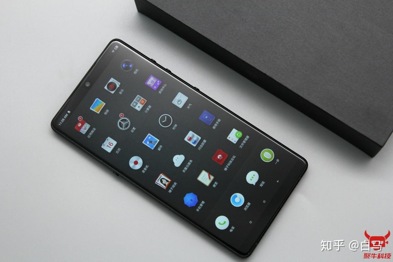 主机级一流性能旗舰锤子坚果r1详细评测