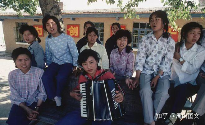 70年代中国罕见老照片 - 知乎