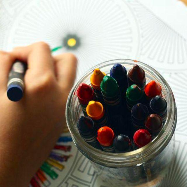 孩子画画非常投入，如何判断孩子是否有美术天赋？