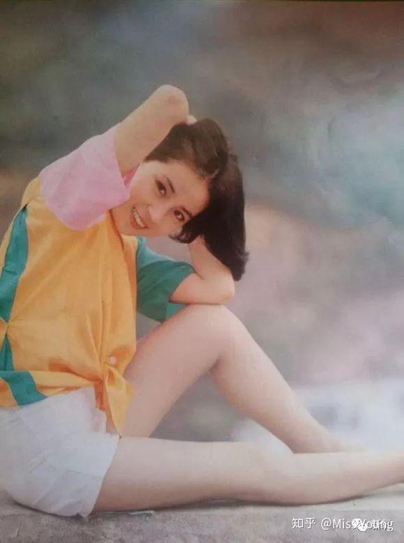 如何评价成龙的夫人林凤娇? - 知乎