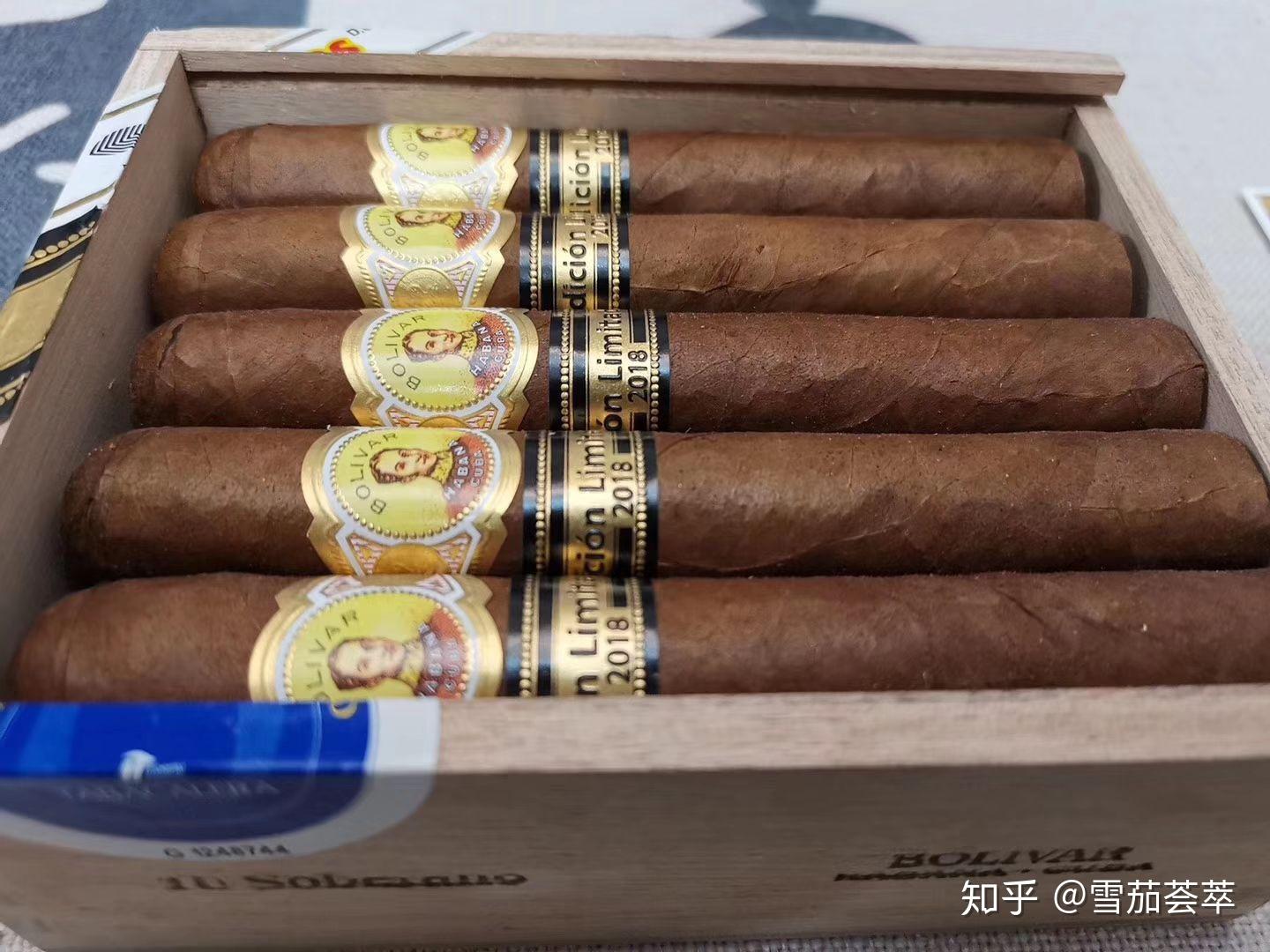 玻利瓦尔主权雪茄的型号,它的环径为54,长度为5.
