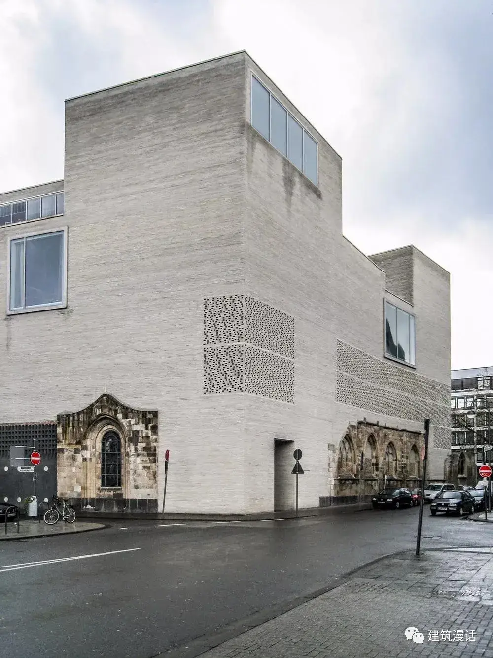 极简主义建筑--彼得卒姆托-科伦巴美术馆