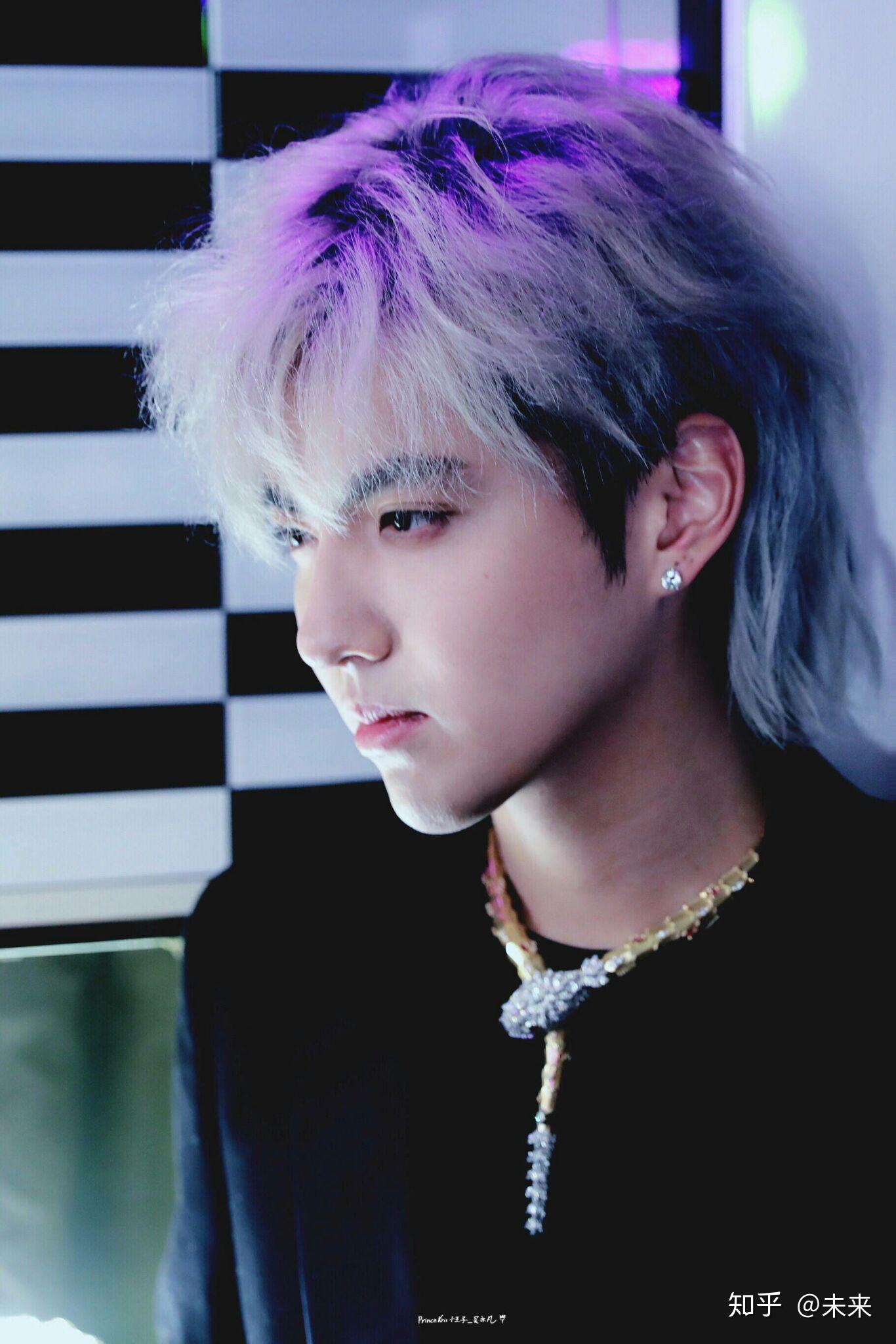 男生留长发怎么打理过渡期的发型