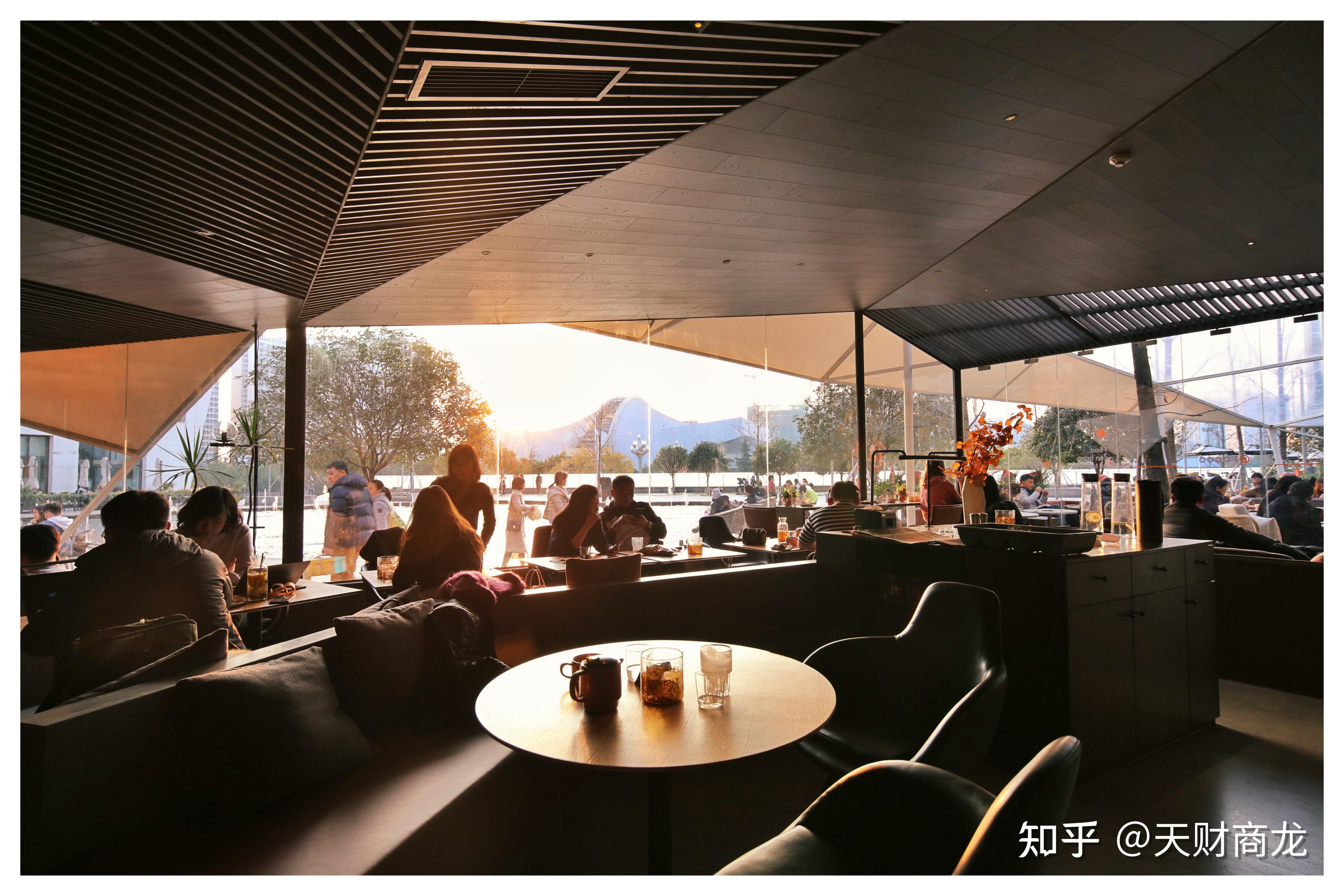 探店!寻找热播剧《流金岁月》《紧急公关》中的取景餐厅