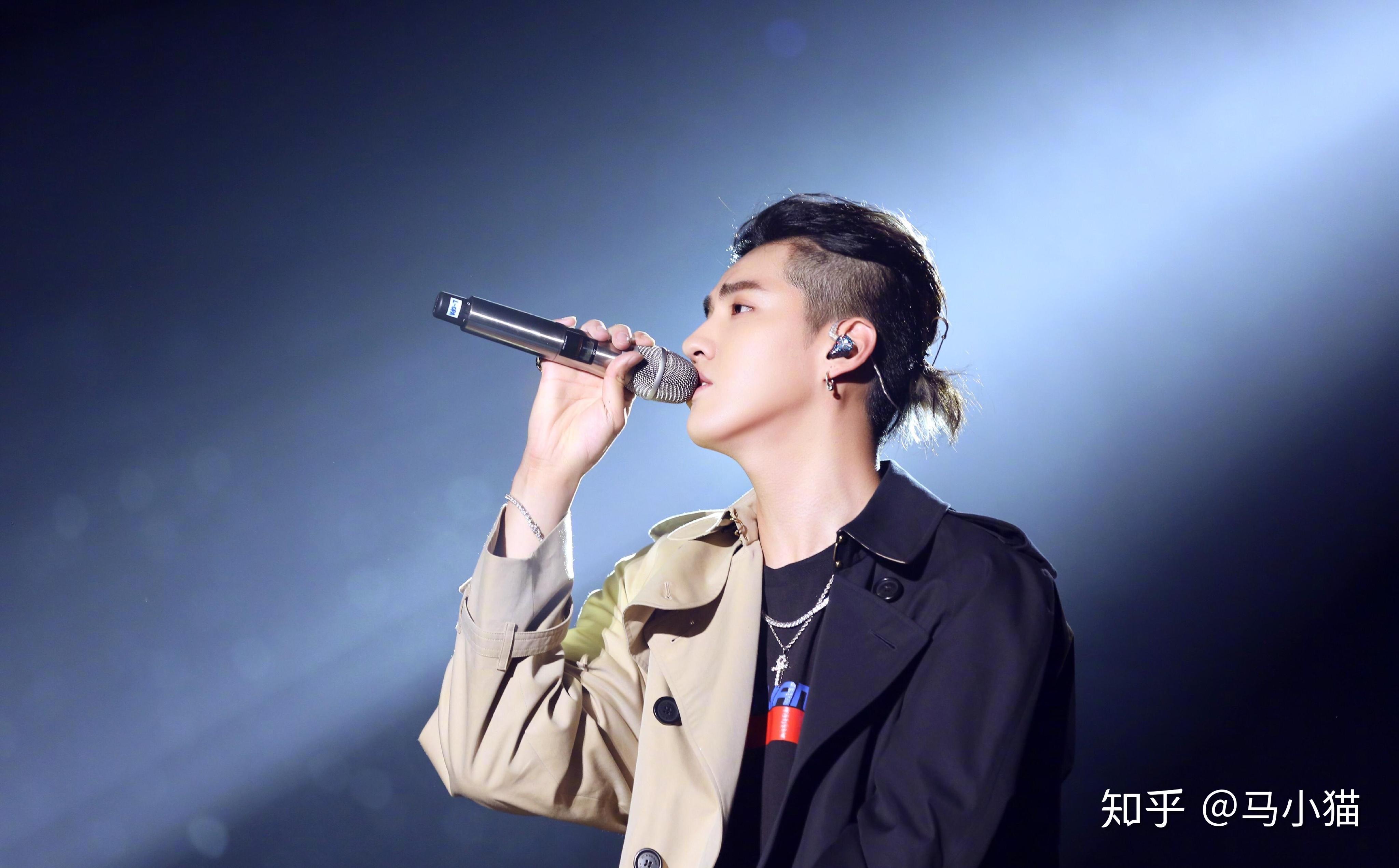 吴亦凡 | 完美先生的"表里不一"