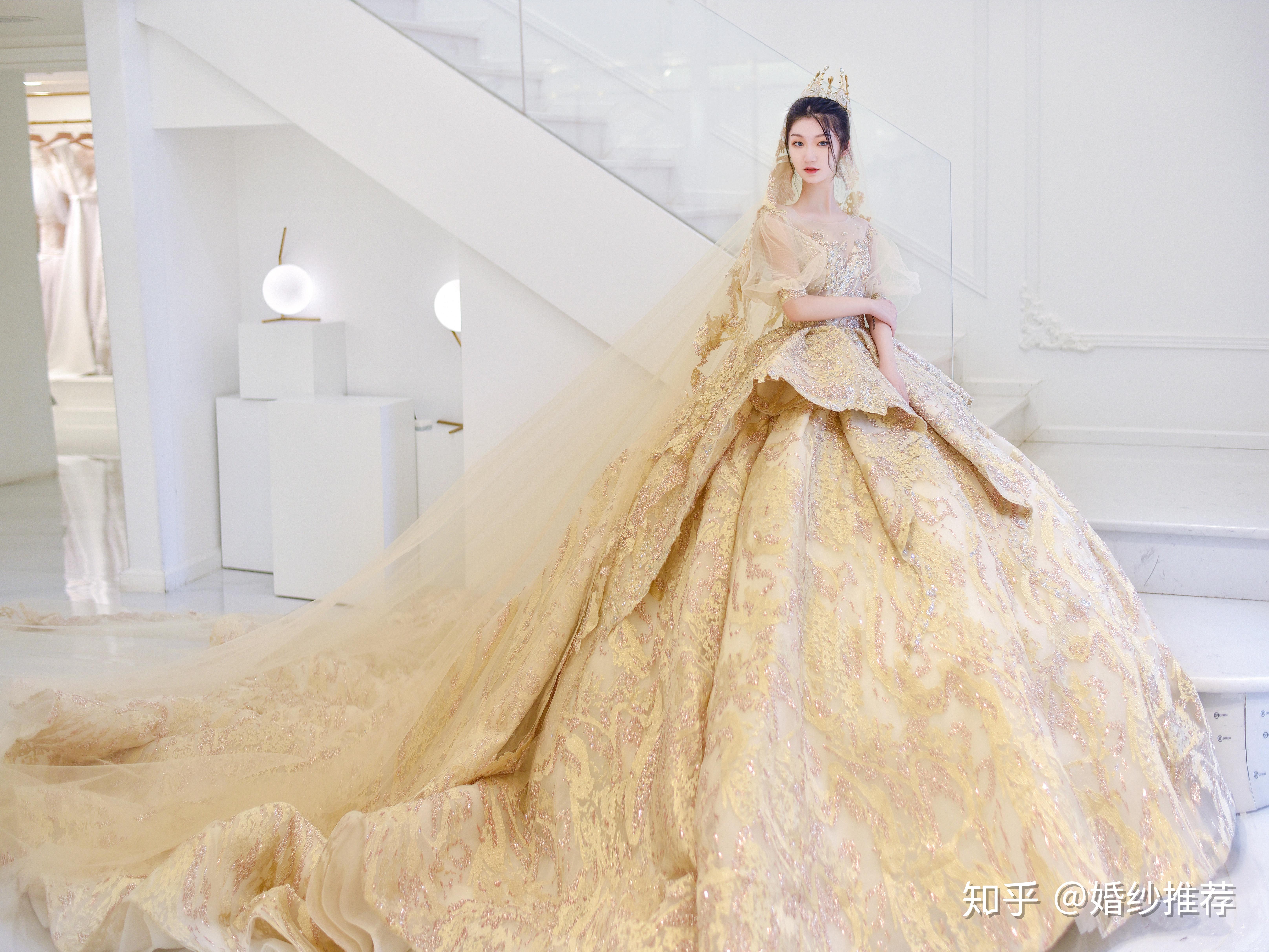 杨紫同款婚纱jimmychoo金色主纱炸裂来袭