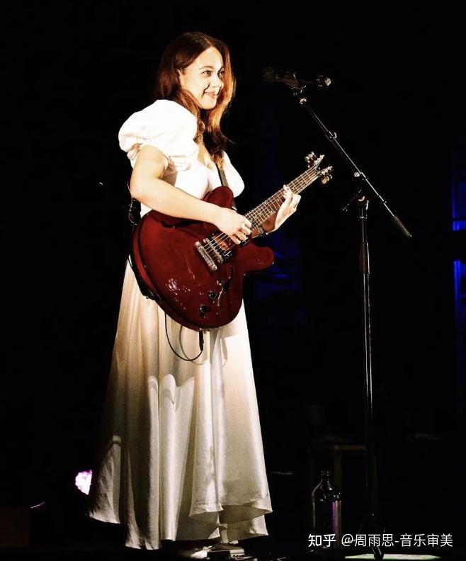 25岁华裔女孩玩音乐三年获格莱美她的父母做对了啥