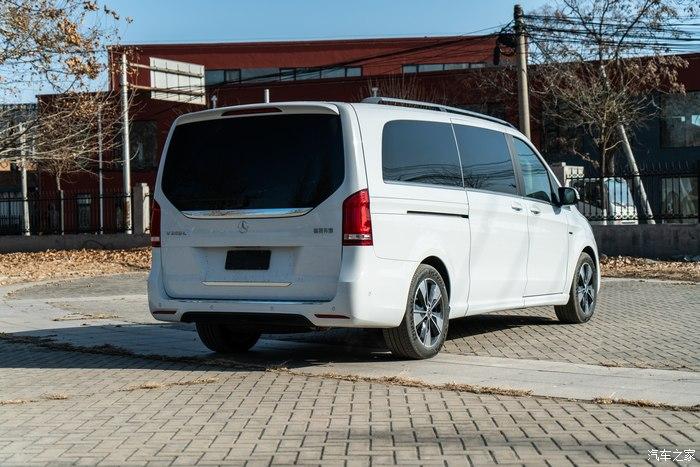 真香警告白色款奔驰v260l巅峰改装欢迎鉴赏