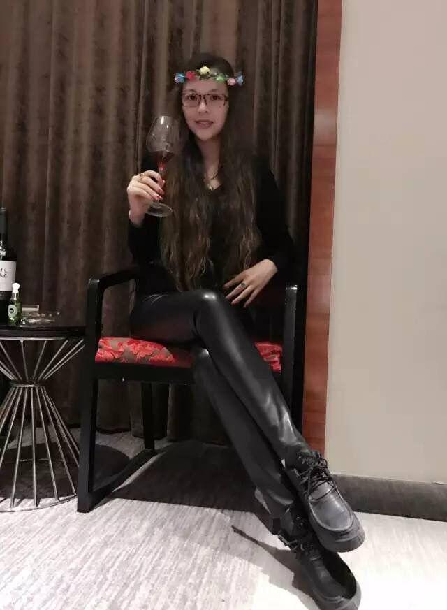 张姐丨只因在人群中多看你一眼,再也没能忘掉你的网红脸! - 知乎
