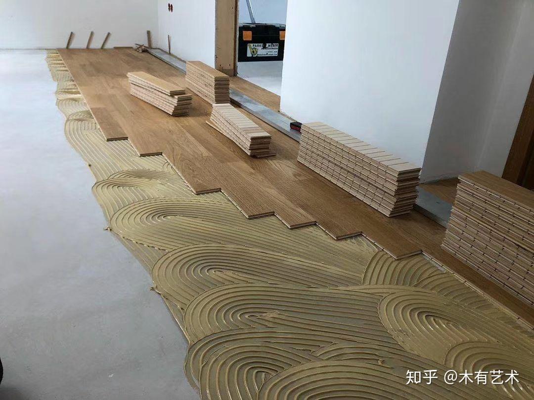 木地板上再铺一层木地板_地板横铺还是竖铺_地板工字铺三六九铺