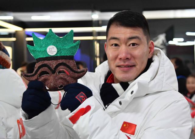 大人物张昊两月暴瘦25斤牵手小12岁新搭档曾引漫骂