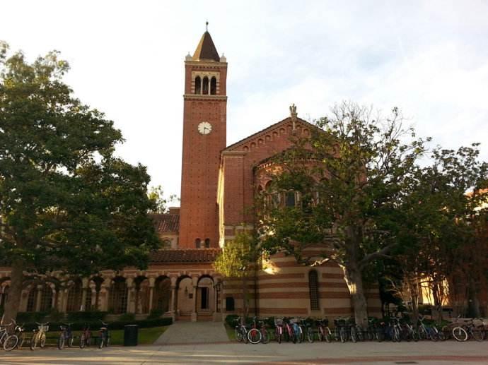 美国哪些文理学院哲学比较好?